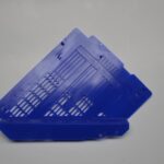 29-31. Pokrywy plastikowe