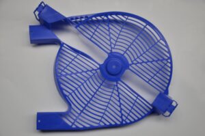 29-31. Pokrywy plastikowe