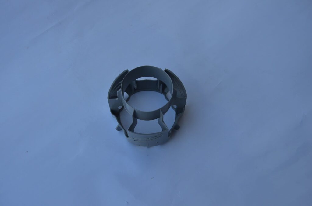 Pierścień karmidła Comeo