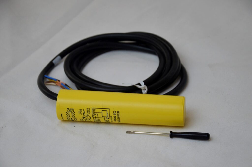 SENSOR VC12 RTM24106821-2 24VDC (MINIMUM KOSZ)