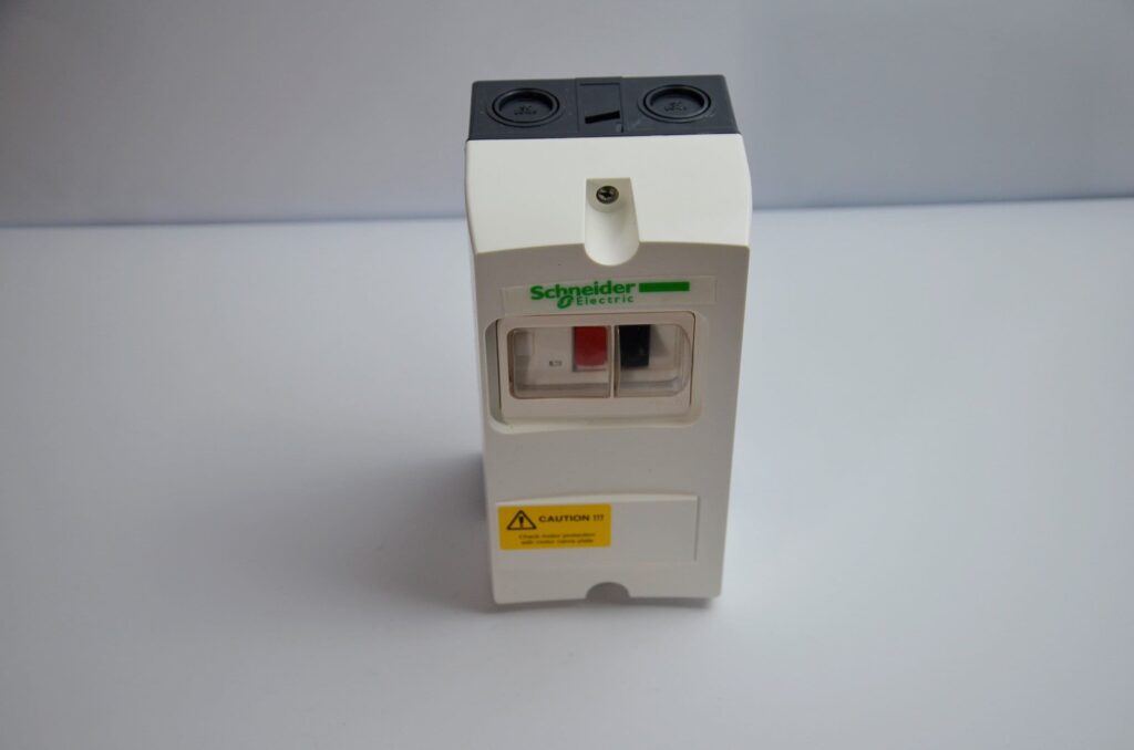 Włącznik serwomotor 1-1,6A