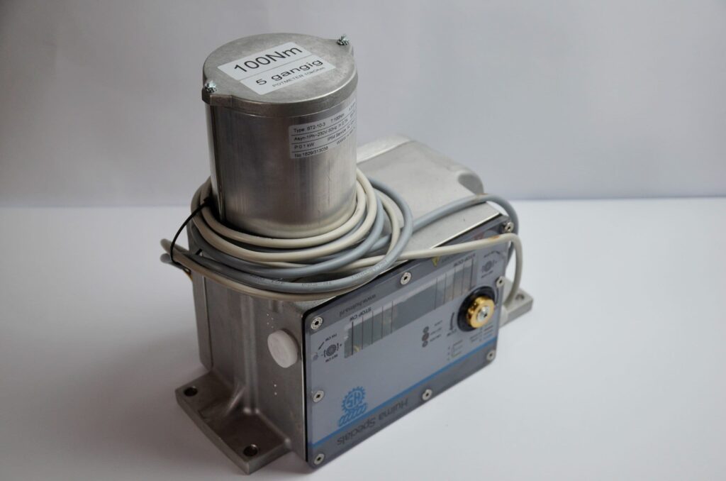 Serwomotor 100 Nm