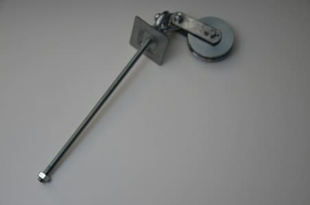 BLOCZEK STALOWY Z PRĘTEM GWINTOWANYM