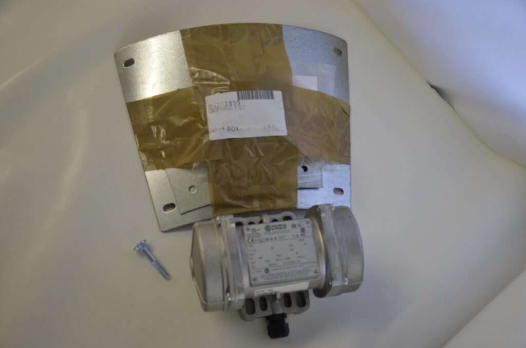 ROXELL WIBRATOR PŁYTA SILOSU + SILNIK