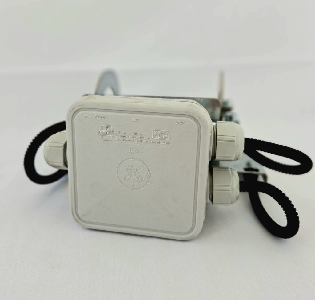 ROXELL OŚWIETLENIE KARMIDŁO KONTROLNE INTERIM